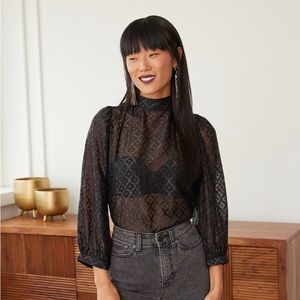 2/30$ Shiny black bouse